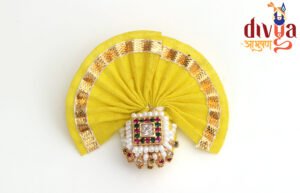 Yellow Kuleh Paagh (पीली कुलेह पाघ)