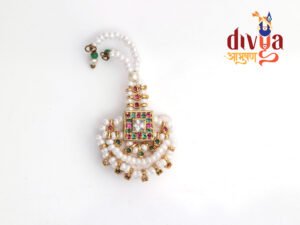 White Paagh (श्वेत पाघ)