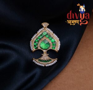 Emrald Swarovski Jadau Mukut (पन्ना स्वारोवस्की जड़ाऊ मुकुट)