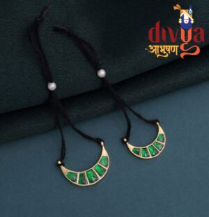 Emerald Jadau Haas (पन्ना जड़ाऊ हास)